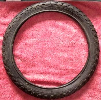 Teckno BMX tyre