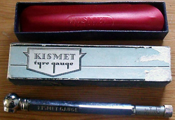 Kismet ‘Balloon model-77’ tyre pressure gauge